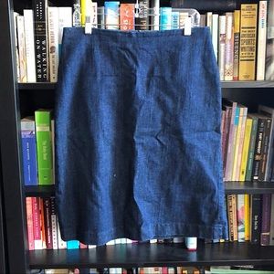 GAP Dark Wash Denim Skirt